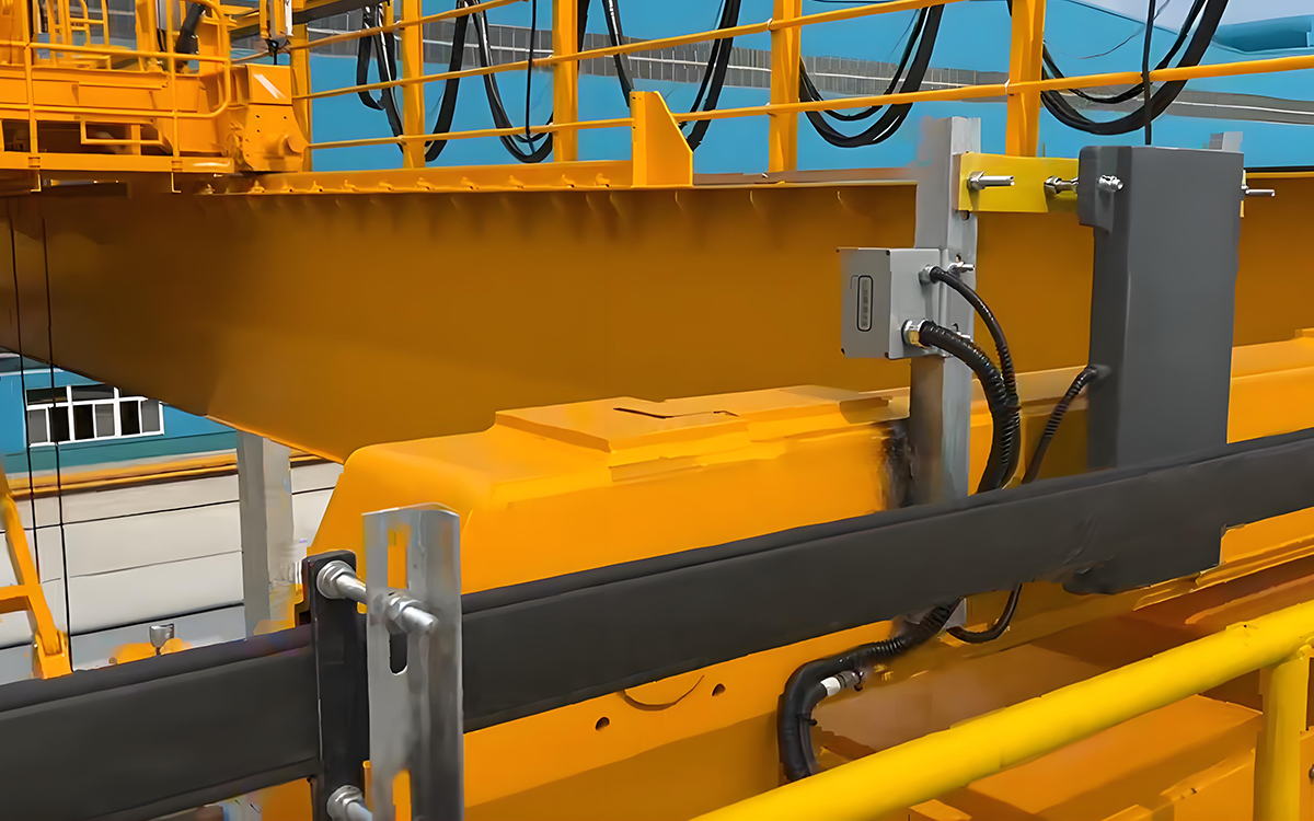 1行车大小车格雷母线定位系统2